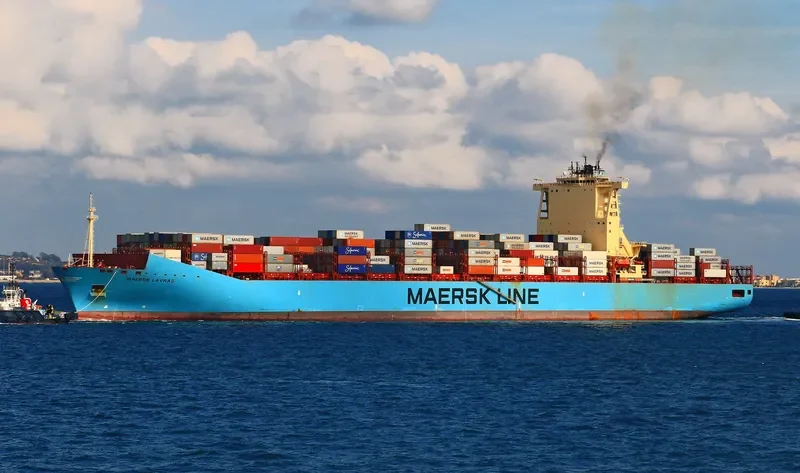 MAERSK LAVRAS Container Ship IMO 9526928 photo 2