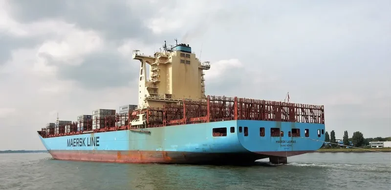 MAERSK LAVRAS Container Ship IMO 9526928 photo 4