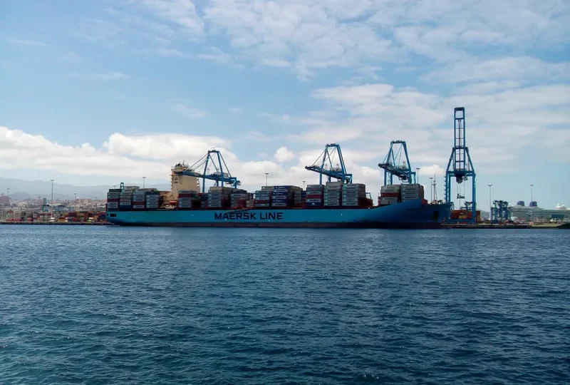 MAERSK LAVRAS Container Ship IMO 9526928 photo 9