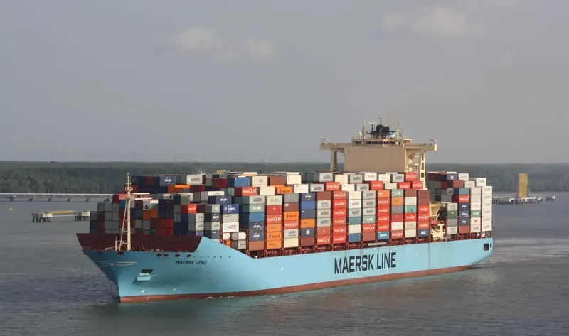 MAERSK LEBU Container Ship IMO 9526930 photo 6