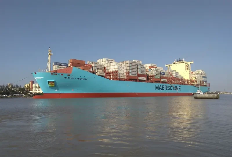 MAERSK LABERINTO Container Ship IMO 9526978 photo 2