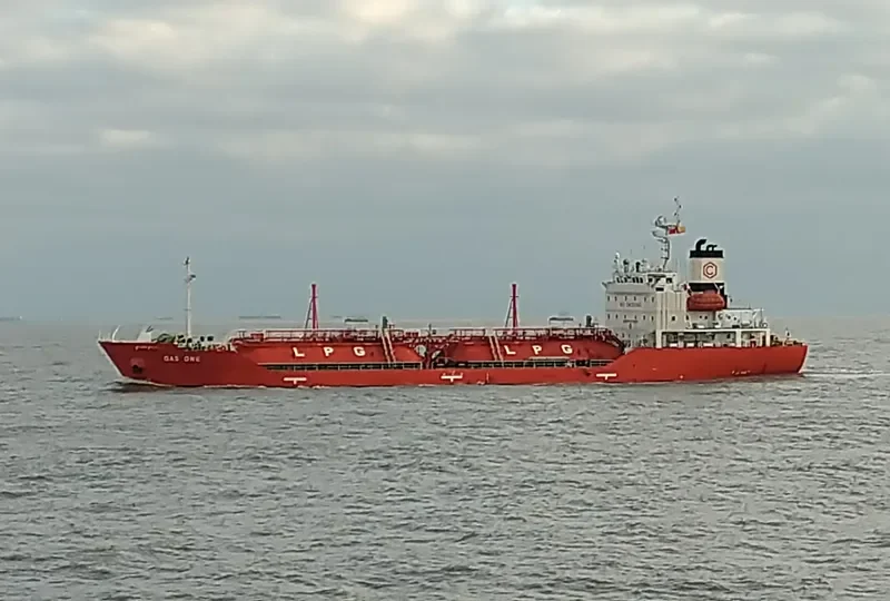 GAS ONE General Cargo IMO 9527001 photo 3
