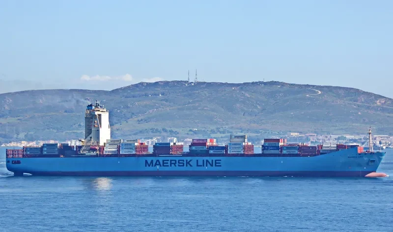 MAERSK LINS Container Ship IMO 9527025 photo 8
