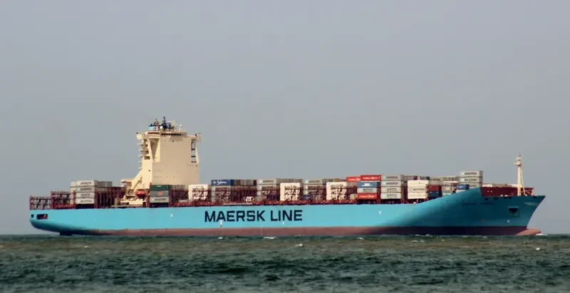 MAERSK LAMANAI Container Ship IMO 9527051 photo 4