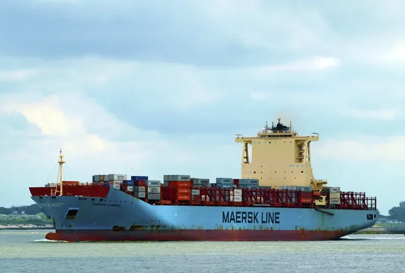 MAERSK LAMANAI Container Ship IMO 9527051 photo 5