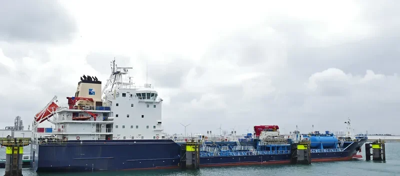 BLUE STAR Tanker IMO 9527764 photo 7