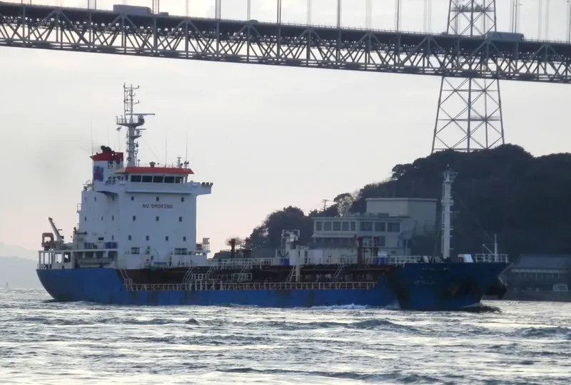 NEW STELLA Tanker IMO 9527843 photo 4