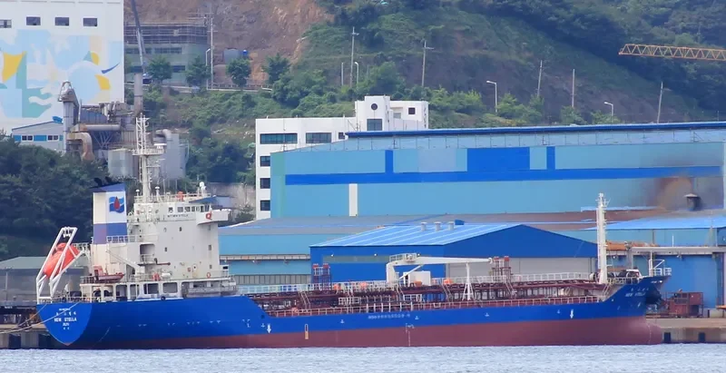 NEW STELLA Tanker IMO 9527843 photo 5