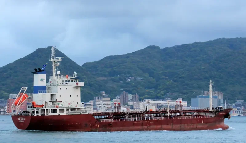 NEW STELLA Tanker IMO 9527843 photo 7