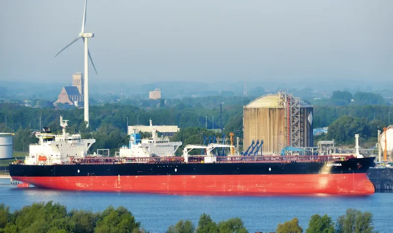 DAYTONA Tanker IMO 9528043 photo 5