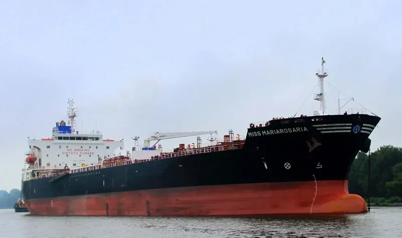 PS CAPRI Tanker IMO 9528392 photo 9