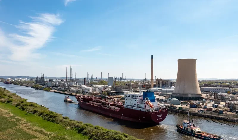 ASTER ALVAR Tanker IMO 9528902 photo 9