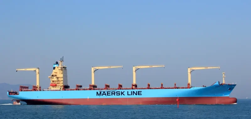 MAERSK CARDIFF Container Ship IMO 9529255 photo 4