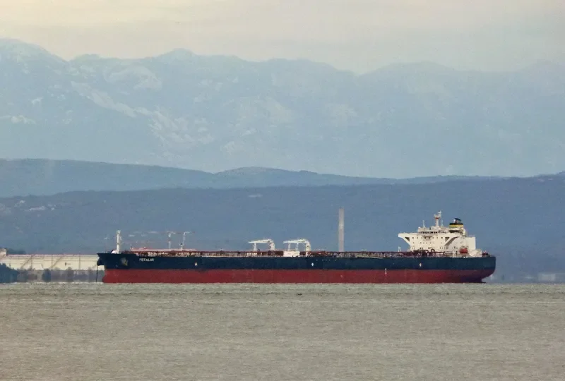PETALIDI Tanker IMO 9529475 photo 4