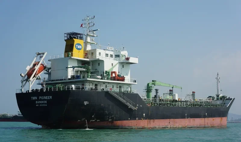 TMN PIONEER Tanker IMO 9529944 photo 8