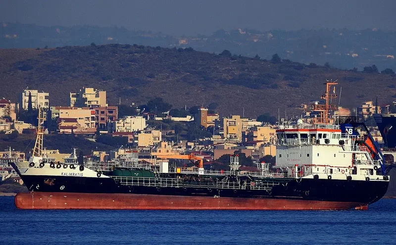 KALIKRATIS Tanker IMO 9531571 photo 8