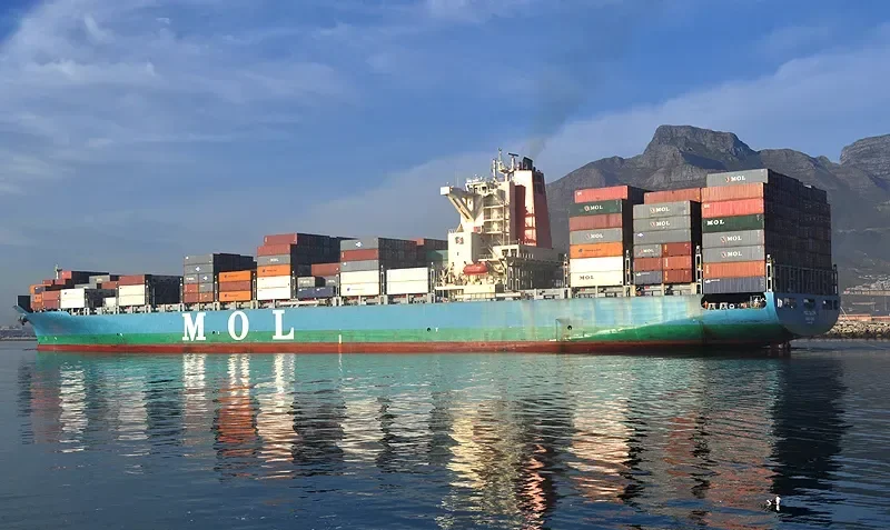 MOL GLOBE Container Ship IMO 9531909 photo 8