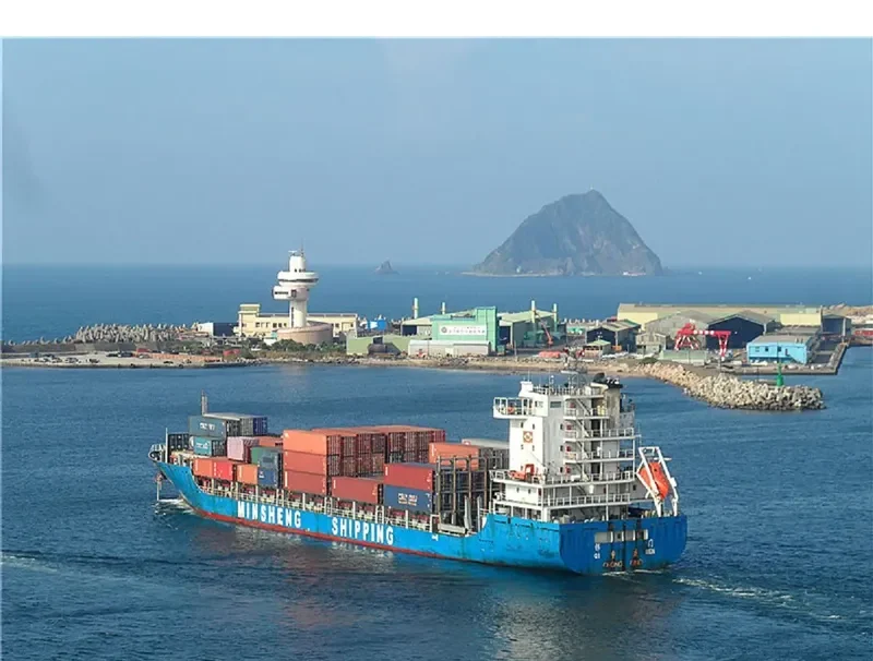 RICH SEAWAY Container Ship IMO 9532044 photo 7