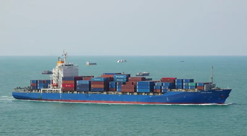 JAKARTA VOYAGER Container Ship IMO 9532288 photo 8