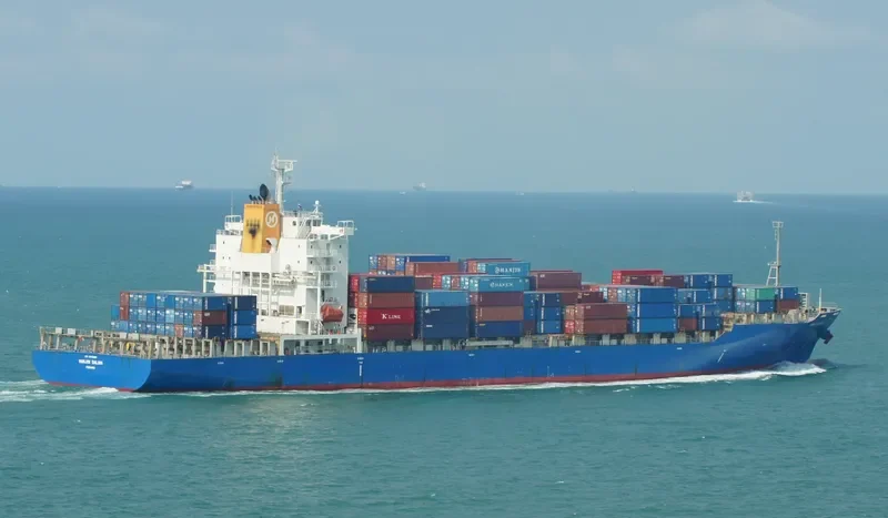 JAKARTA VOYAGER Container Ship IMO 9532288 photo 9