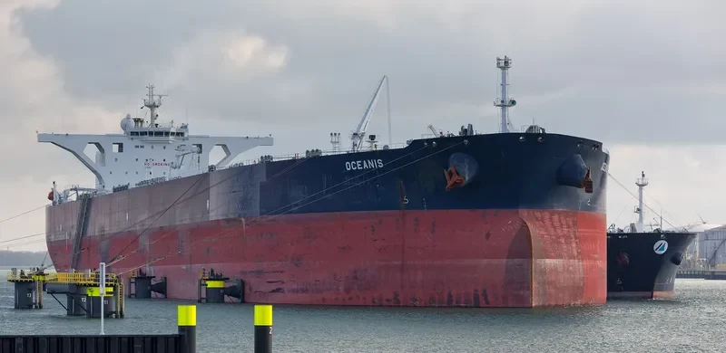 OCEANIS Tanker IMO 9532757 photo 2