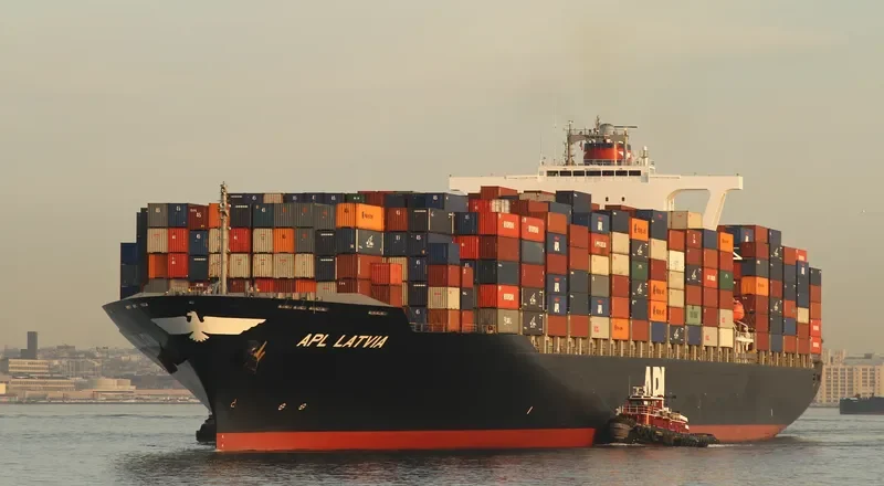 ANL GIPPSLAND Container Ship IMO 9532800 photo 5