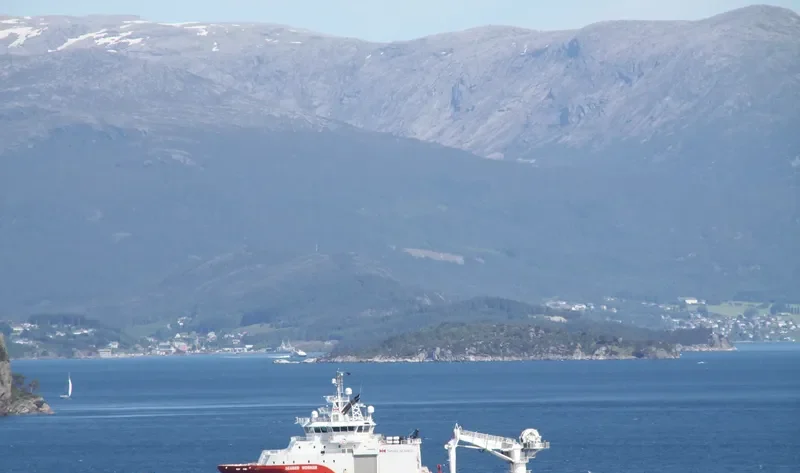NG WORKER Offshore Vessel IMO 9533244 photo 4