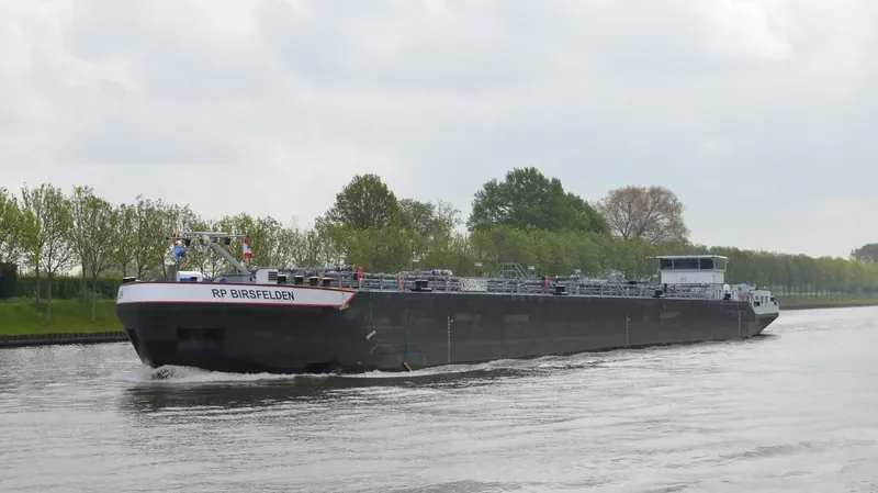 RP BIRSFELDEN Tanker IMO 9533256 photo 5