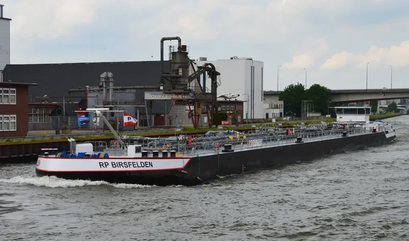 RP DORDRECHT Tanker IMO 9533268 photo 10