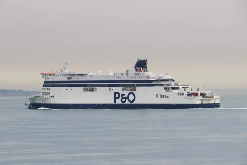 SPIRIT OF FRANCE Ro-Ro IMO 9533816 photo 10