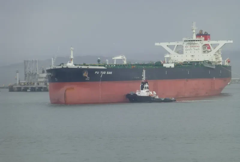 MARAN LYNX Tanker IMO 9534016 photo 4