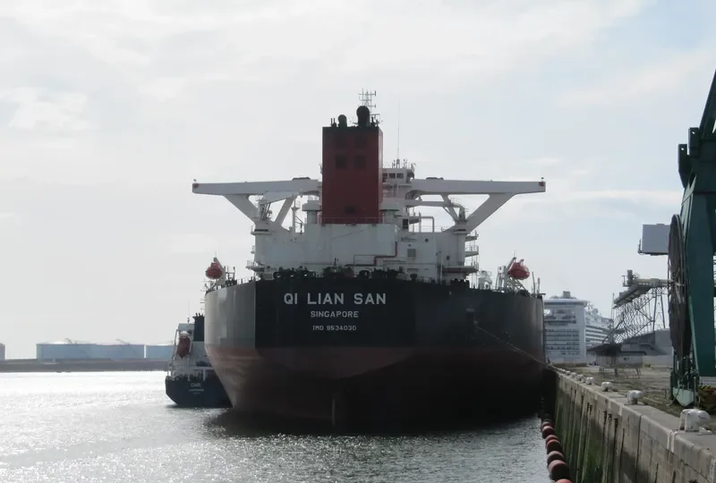 YASA SOUTHERN CROSS Tanker IMO 9534030 photo 4