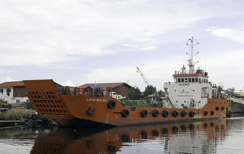 CAPT EMMETT General Cargo IMO 9534626 photo 2