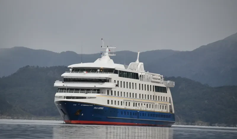 STELLA AUSTRALIS Passenger Ship IMO 9534676 photo 8