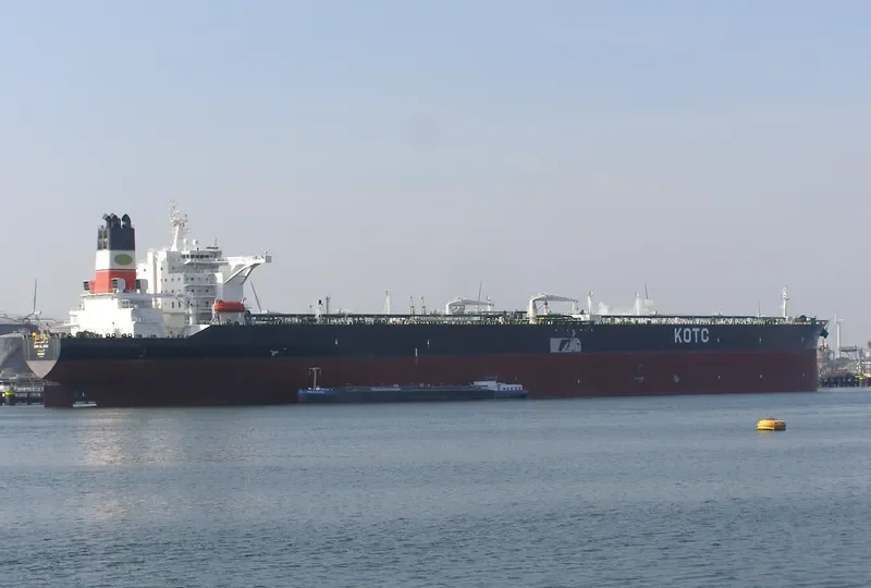 UMM AL AISH Tanker IMO 9534781 photo 8