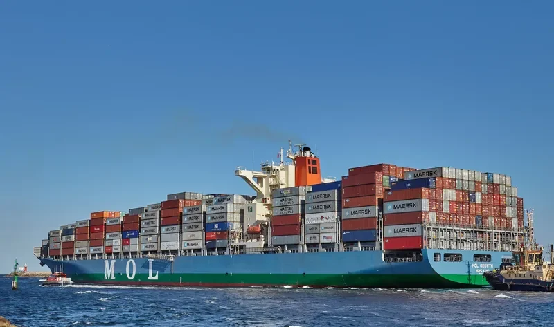 MOL GROWTH Container Ship IMO 9535204 photo 3