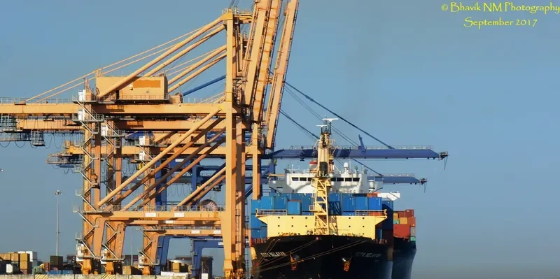 MELLUM Container Ship IMO 9535307 photo 3