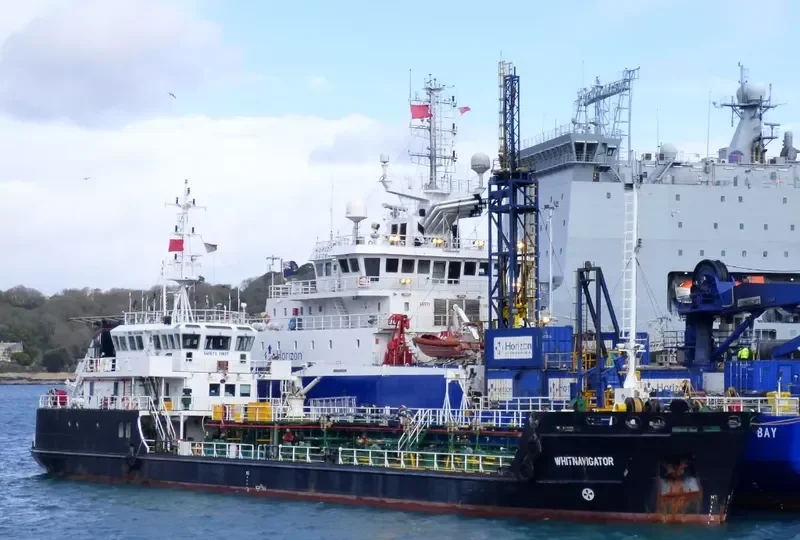 WHITNAVIGATOR Tanker IMO 9535400 photo 9