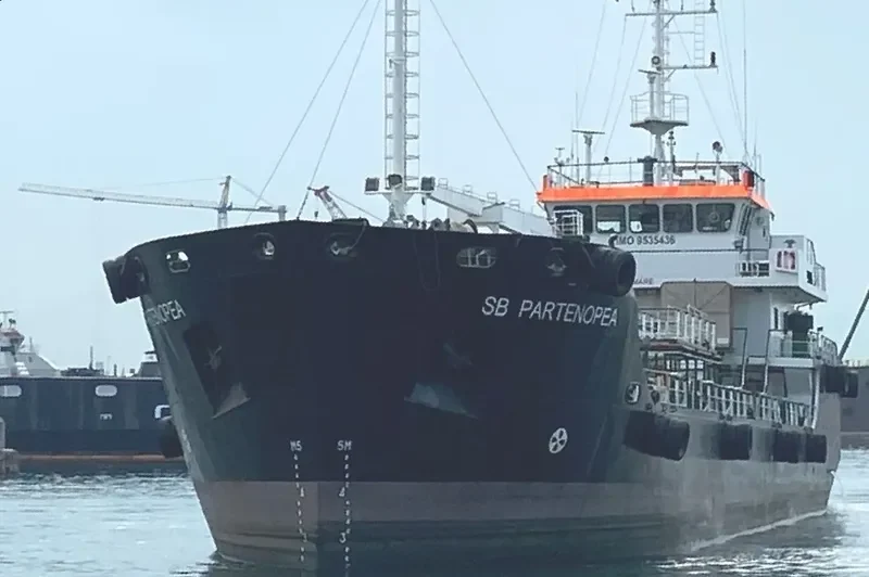 SB PARTENOPEA Tanker IMO 9535436 photo 5
