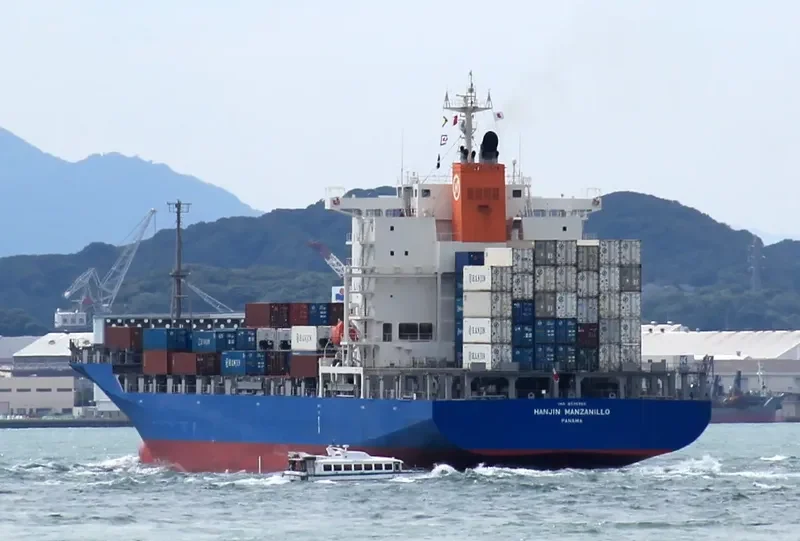 ST EVER Container Ship IMO 9536985 photo 9