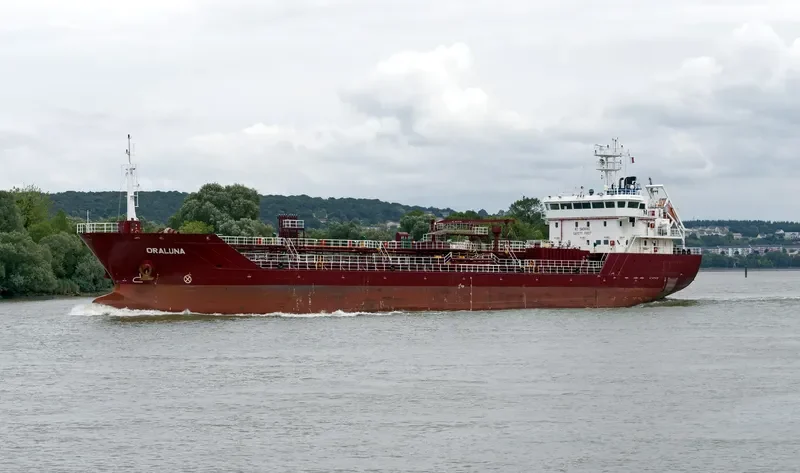 ORALUNA Tanker IMO 9537094 photo 6