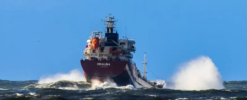ORALUNA Tanker IMO 9537094 photo 8