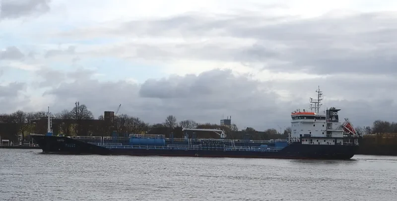 CETO Tanker IMO 9537642 photo 6