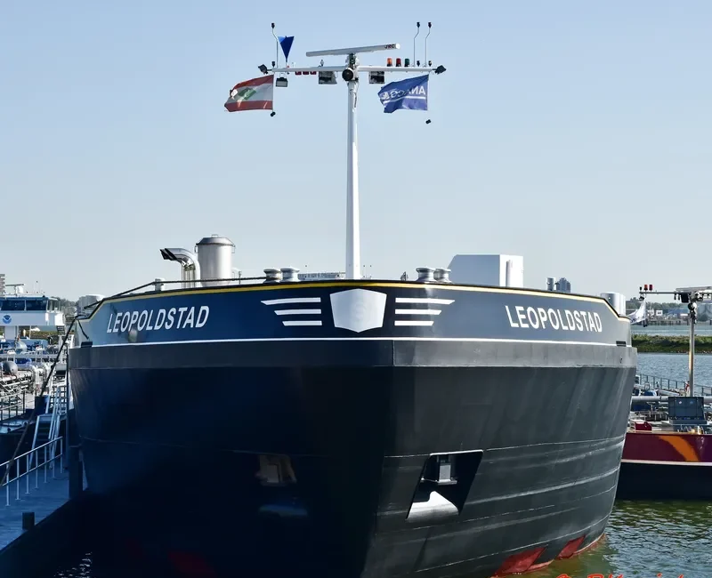 LEOPOLDSTAD Tanker IMO 9537707 photo 8
