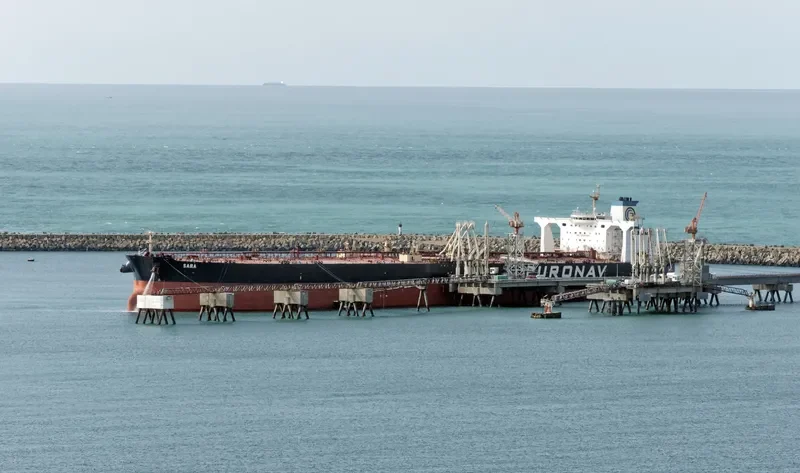 SARA Tanker IMO 9537745 photo 3