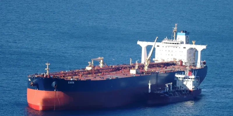 SARA Tanker IMO 9537745 photo 4
