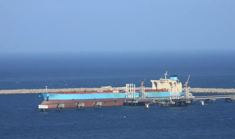 SANDRA Tanker IMO 9537757 photo 4