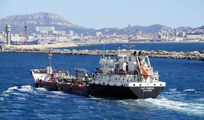 CAP PINEDE Tanker IMO 9539004 photo 2