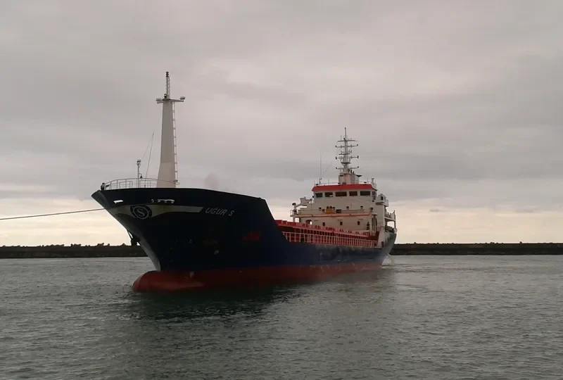 UGURS General Cargo IMO 9539793 photo 3