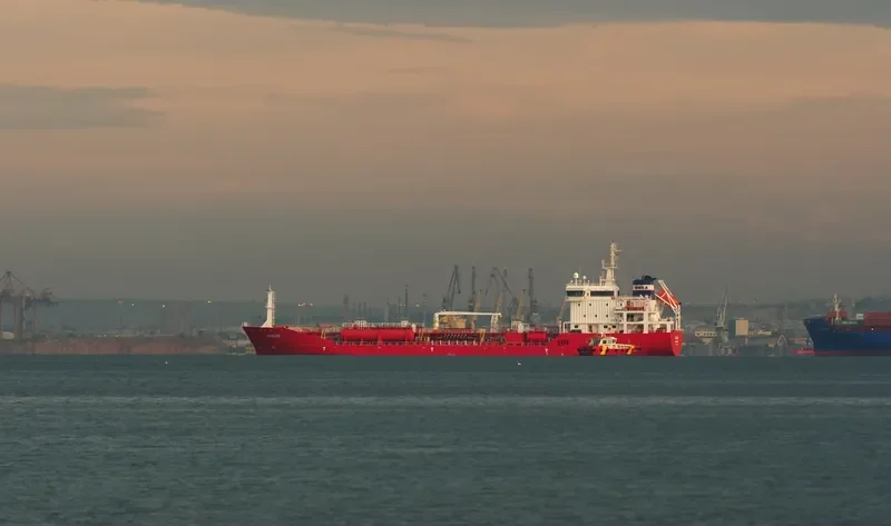 ATHLOS Tanker IMO 9539858 photo 7